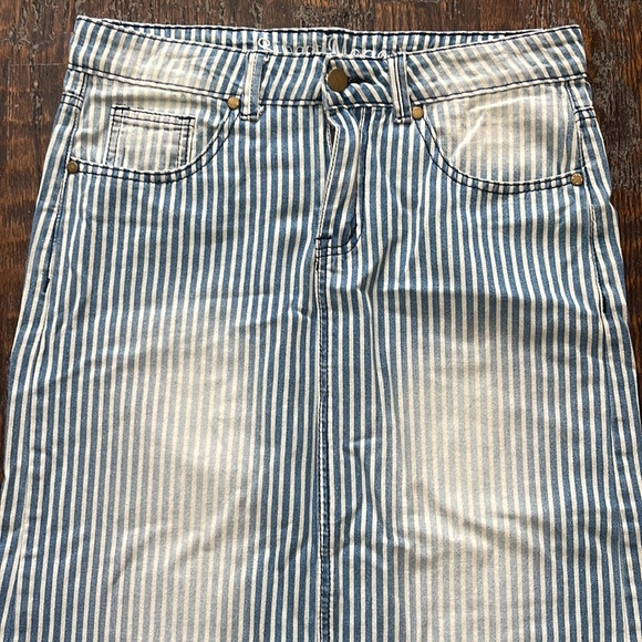 Sweet Modesty long denim railroad striped skirt - Picture 2 of 4